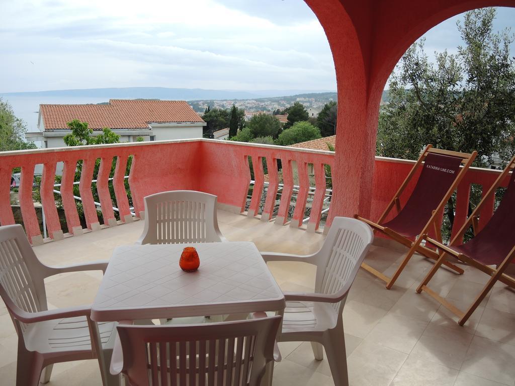 Apartmani Zuzic Krk Town Ruang foto